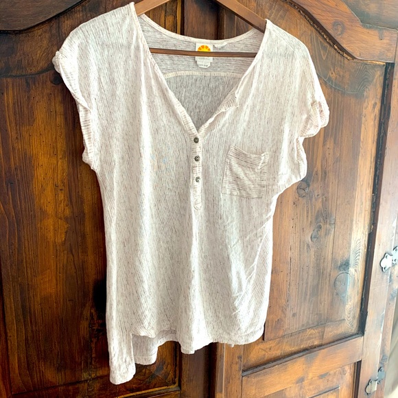 C&C California Linen Asymmetrical Shirt - Picture 1 of 4
